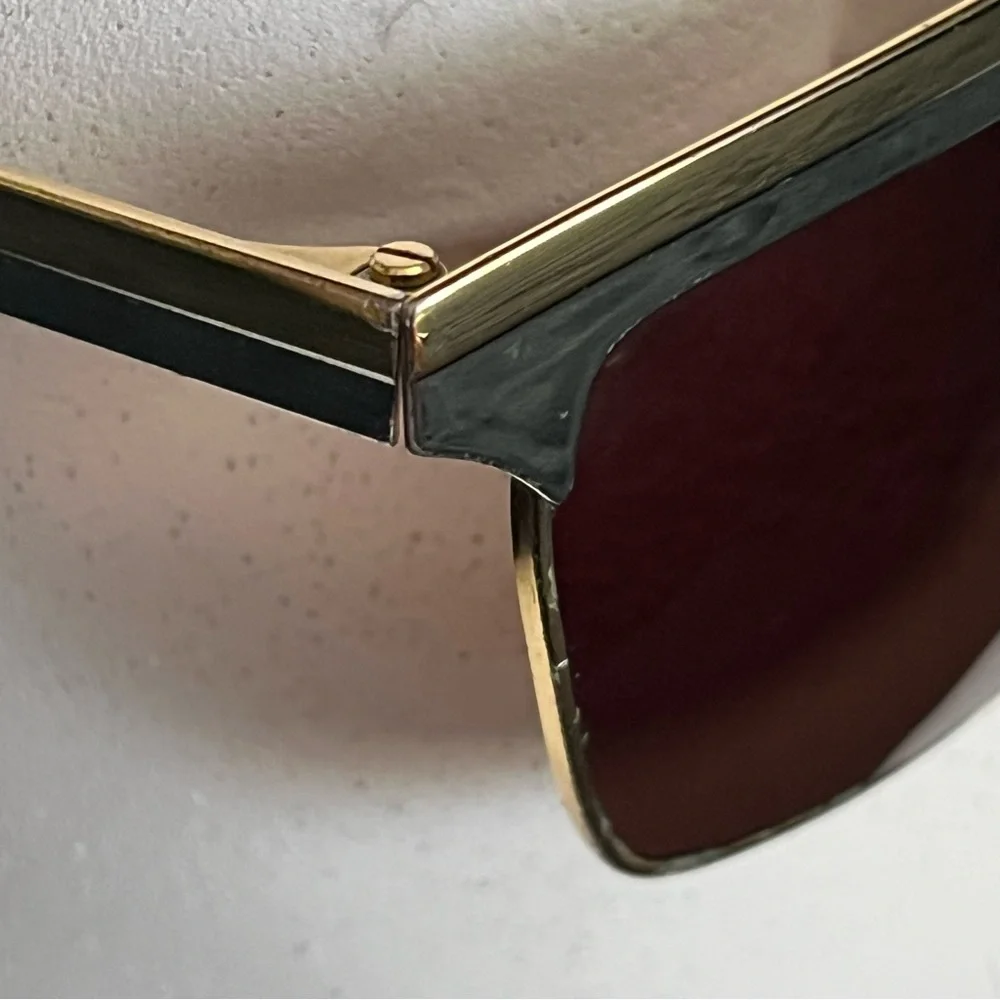 Police Eastern States Sunglasses Mod 672 Italy - AS IS